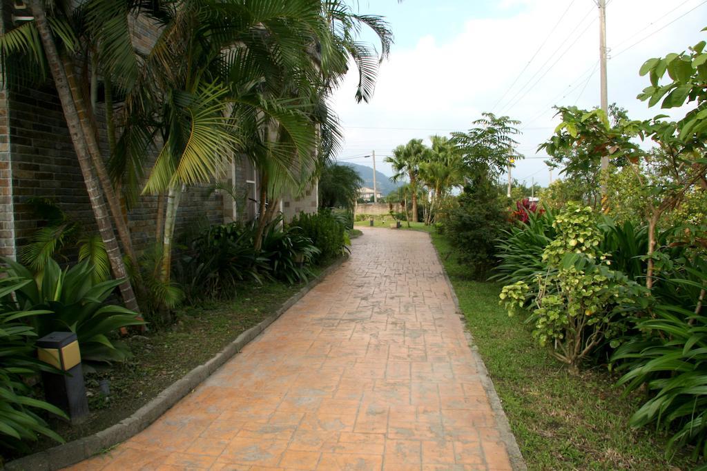 Suyen B&B Yilan Exteriör bild