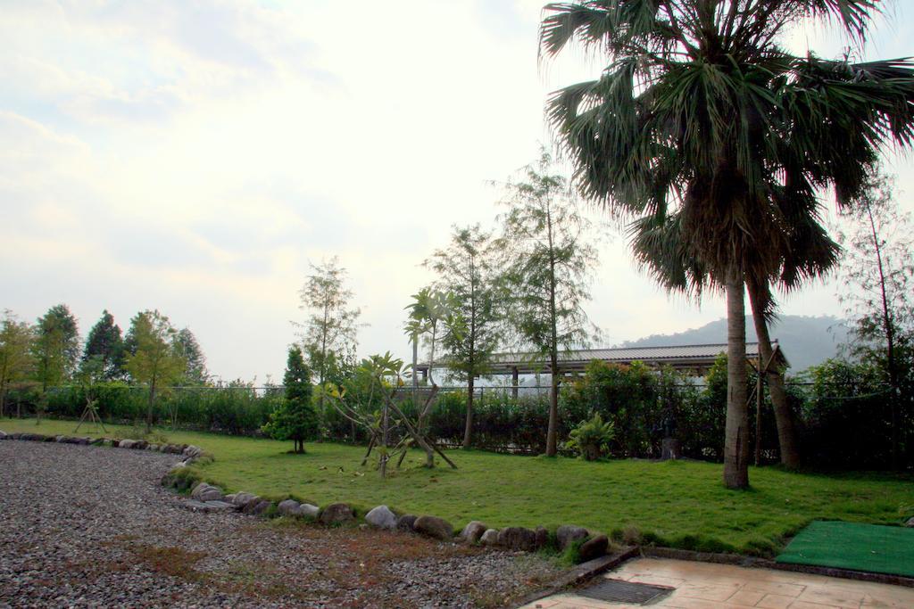 Suyen B&B Yilan Exteriör bild
