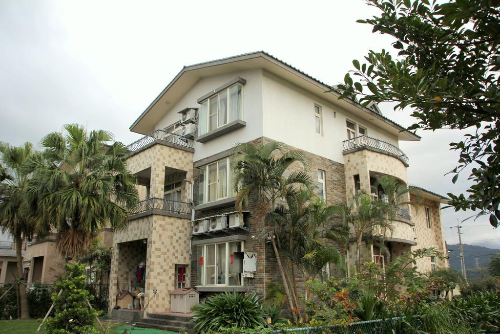 Suyen B&B Yilan Exteriör bild